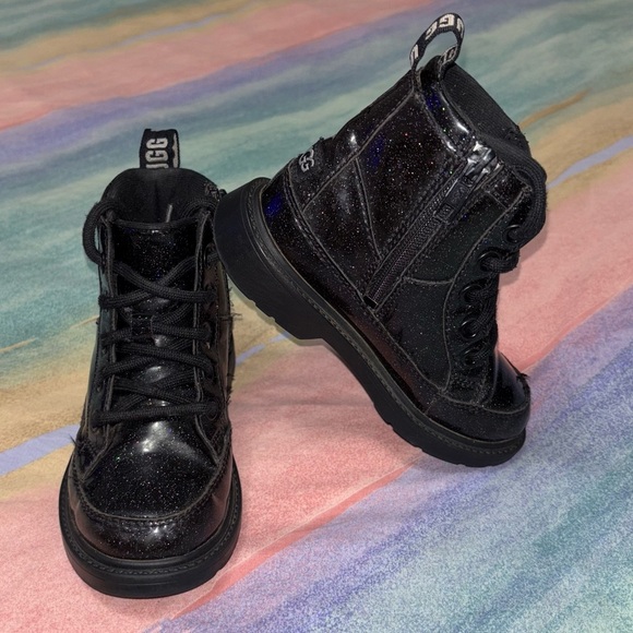 UGG Robley Glitter Boot kids toddler size 10 - Picture 4 of 8